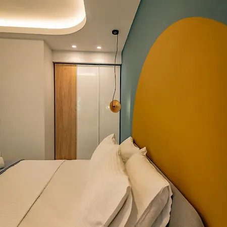 Urban Luxury Apartment