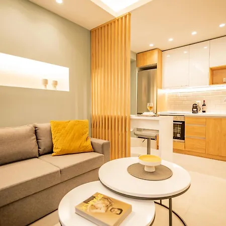 Urban Luxury Апартаменты *